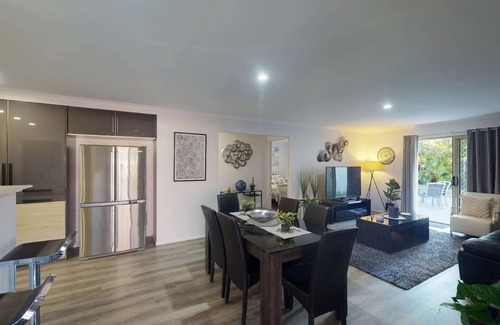 Caboolture House | 'LA MAISON' STUNNING 4 BEDROOM HOME