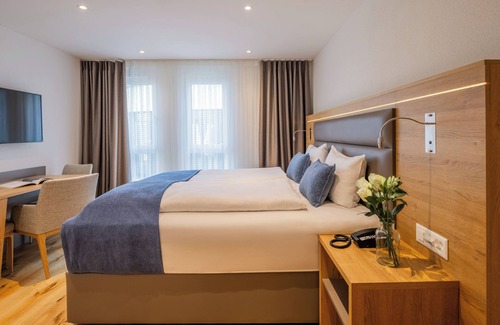 Dottingen Hotel | La Maison Suisse - Döttingen