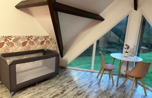 Clecy Villa | La Maison Verte