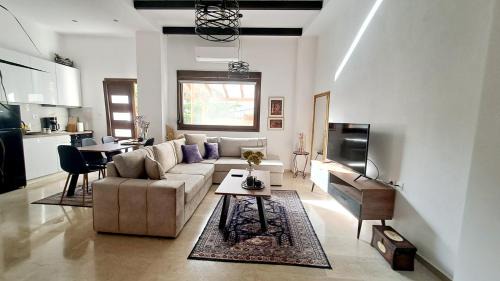 Florina Apartment | La Maisonette, Florina Center