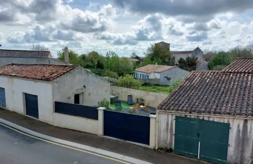 Doix-les-Fontaines House | La Maisonnette du Marais - 1 à 6 Pers