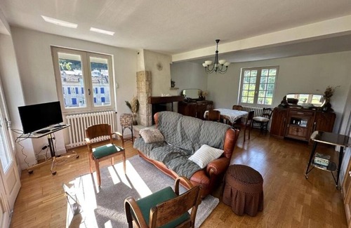 Murat-sur-Vebre Apartment | La MALAGUEÑA - Appartamento con vista montagna a Murat-sur-Vèbre