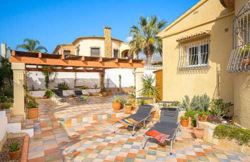 Orba Apartment | La Mandarina