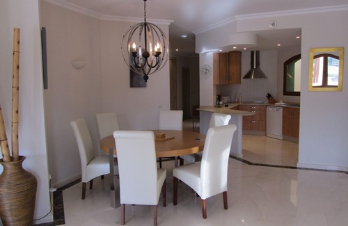 El Beal Apartment | La Manga Club, Luxurious 3 en-suite bedroom Apartment, Private Terrace and Pool