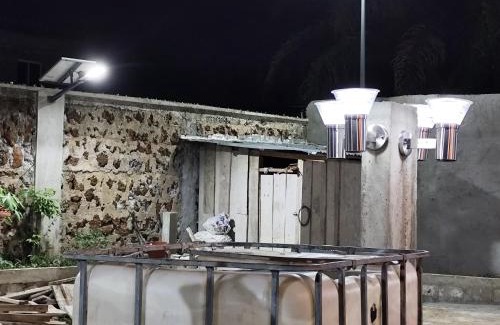Lolo Bouenguidi House | La Mangrove Eclairée