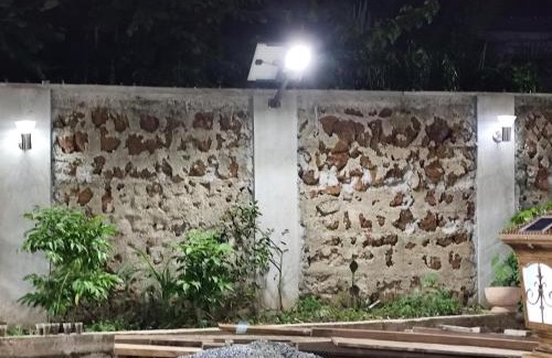 Lolo Bouenguidi House | La Mangrove Eclairée