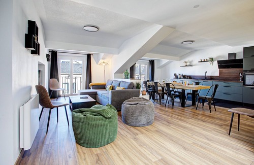 Err Apartment | La Mansarda 305 - Appartement pour 8