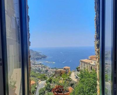 Castellabate Historic Centre Bed & Breakfast | La Mansarda