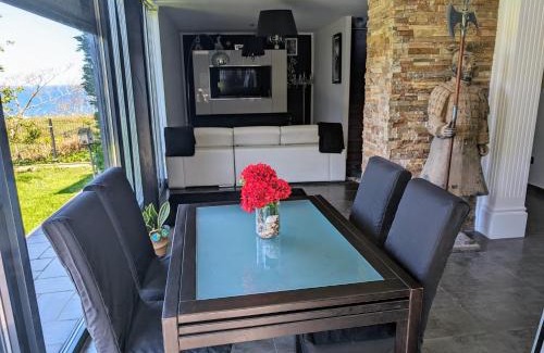 Tagle House | La Mar de Bonita