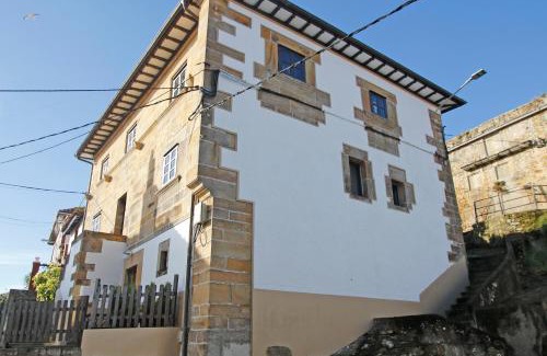 Lastres Apartment | LA MAR SALADA