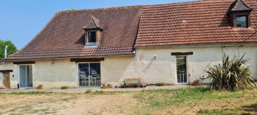 La Douze House | La mare aux étoiles