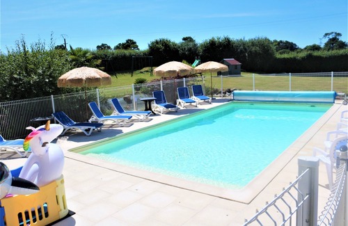Nehou Cottage | La Mare, Child-Friendly, Heated Pool & Great Facilities