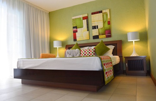 Pointe Aux Piments Hotel | La Margarita