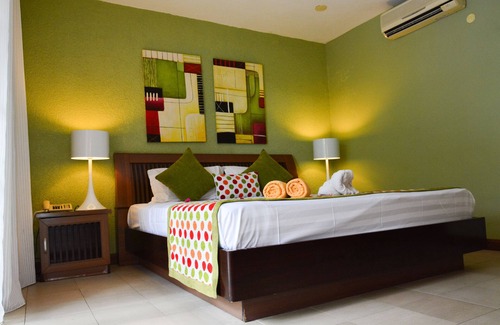 Pointe Aux Piments Hotel | La Margarita