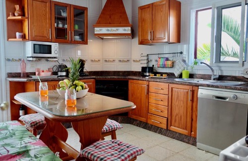 Callao Salvaje House | La Marieta