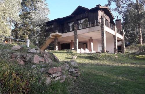 Sierra de los Padres House | La Martina