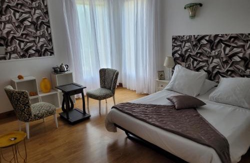 Saint-Bonnet-sur-Gironde Bed & Breakfast | La Marviniere
