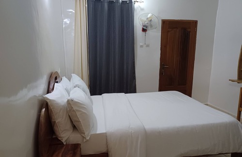 Thies Hotel | La Mboroise