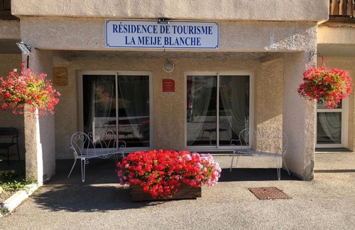 Villar-d'Arene Apartment | LA MEIJE BLANCHE "RESIDENCE DE TOURISME 2 étoiles"