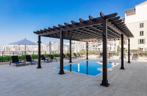 Dubai Apartment | La Mer 1bedroom Private Beach