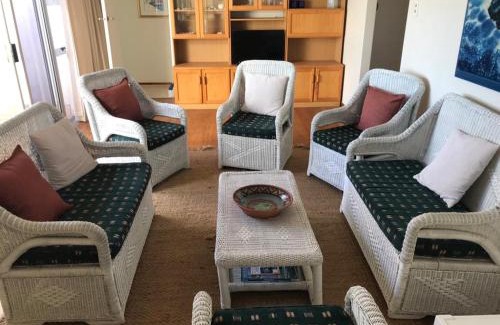 Sandbaai House | La Mer, a beautiful beachfront home in Sandbaai