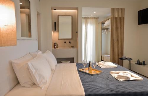 Vrahati Apartment | La Mer Bleue Boutique Suite