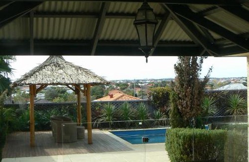 Quinns Rocks House | La Mer - Home with a Pool