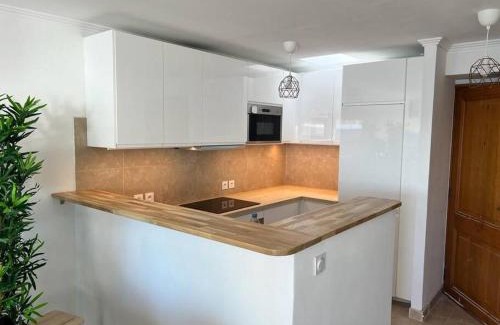 Les Sablettes Apartment | La Mer Résidence La Fontaine