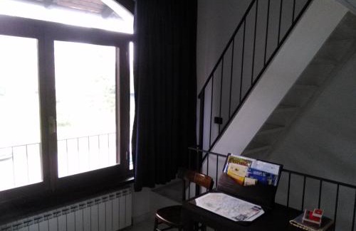 Boves Apartment | La Meridiana, monolocale in cascina ristrutturata