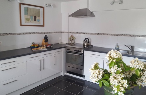 Camors Cottage | La Metairie, 4 Cottages Sleeping 22 with Heated Pool in Beautiful Rural Setting