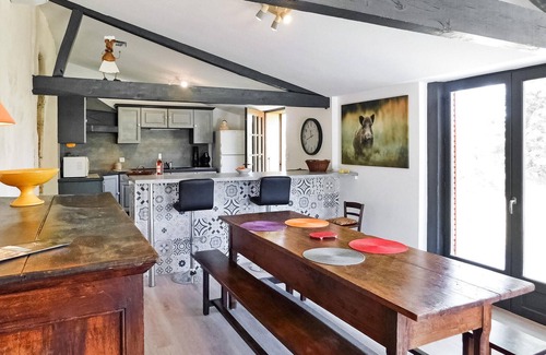 Nadaillac-de-Rouge House | La Metairie De La Garenne
