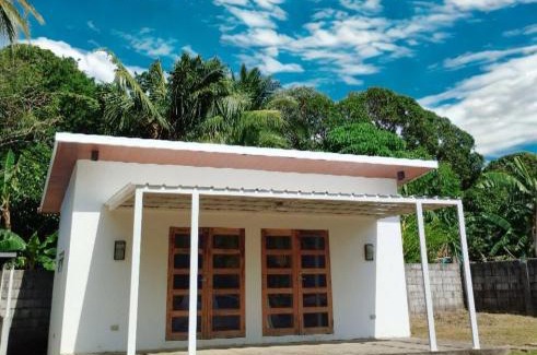 Bagac Villa | La Minimalista