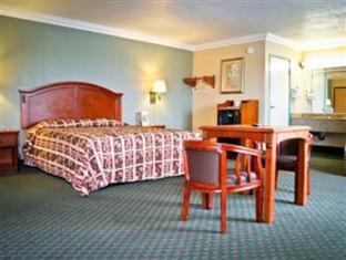 West Athens Hotel | La Mirage Inn LAX Airport