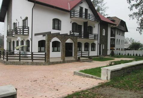 Pestisani House | , La Moara '