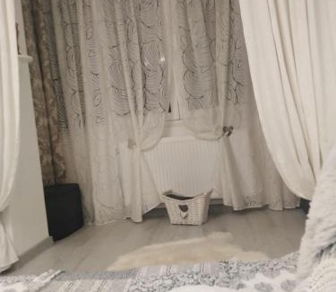 Lupeni Apartment | La Monica 2 - Cazare Straja - Lupeni - Retezat - Parang