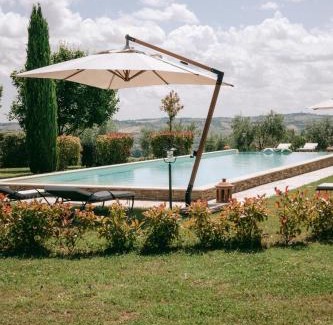 Ostra Vetere Bed & Breakfast | La Monteduccia