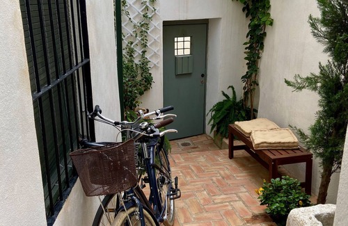 San Pedro Apartment | La Montesina House I Complete apartment in a 19th century mansion for 2 pax