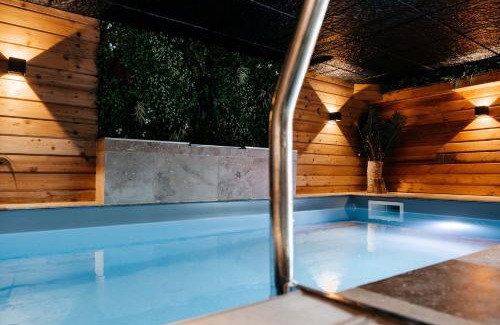 Le Mesnil-Jourdain Villa | LA MOTTE FÉODALE luxury medieval MANOR rated 5 stars in Normandy