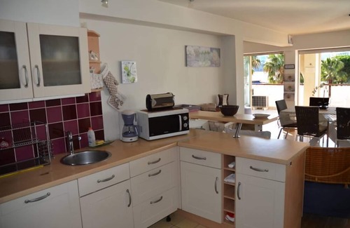 Les Sablettes Apartment | "La Murène" Seafront apartment