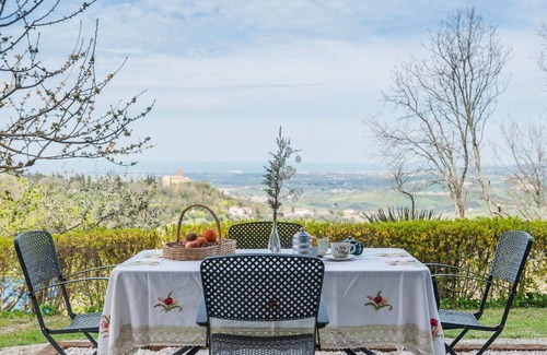 Montefiore Conca Villa | La Nocciola - Villa with private pool in Montefiore Conca, Emilia-Romagna