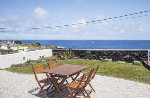 Mosteiros Cottage | La Nouvelle - Azorean Butler