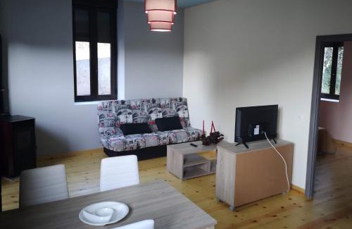La Omanuela Ski Chalet | La nueva Escuela