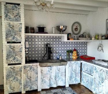Bassan House | La paillote des Ninous