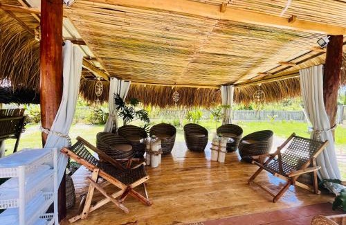 Port Barton House | La Palapa Inn Port Barton