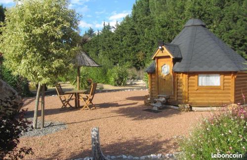 Salles-d'Aude Bed & Breakfast | La palmeraie