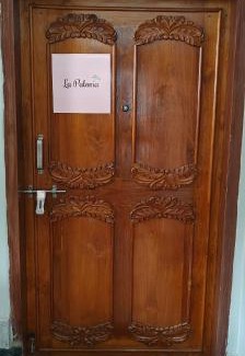 Sualkuchi Apartment | La Paloma