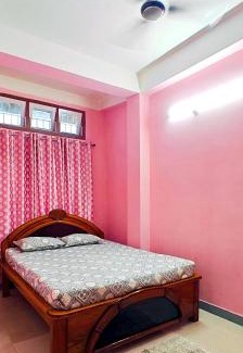Sualkuchi Apartment | La Paloma