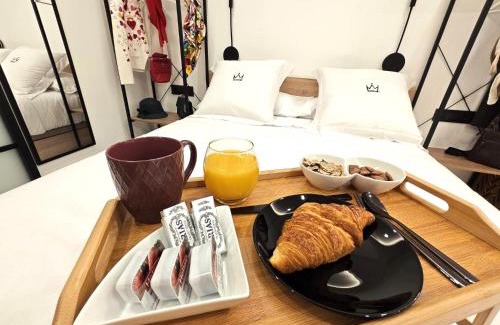 Plasencia Apartment | La Parada del Rey - Luxury Suites