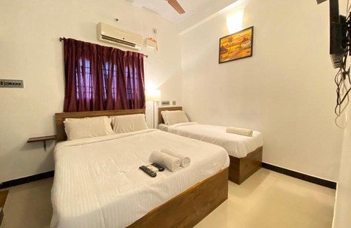 Kalapettai House | La Paradise Residency
