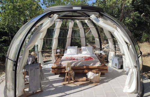 Contigny House | La parenthèse enchantée: Unusual night, romantic bubbles with Nordic bath.